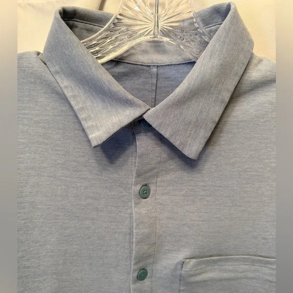 Lululemon Commission Men’s Size Medium/Large Shirt Harbor Blue Button Up - Picture 2 of 8